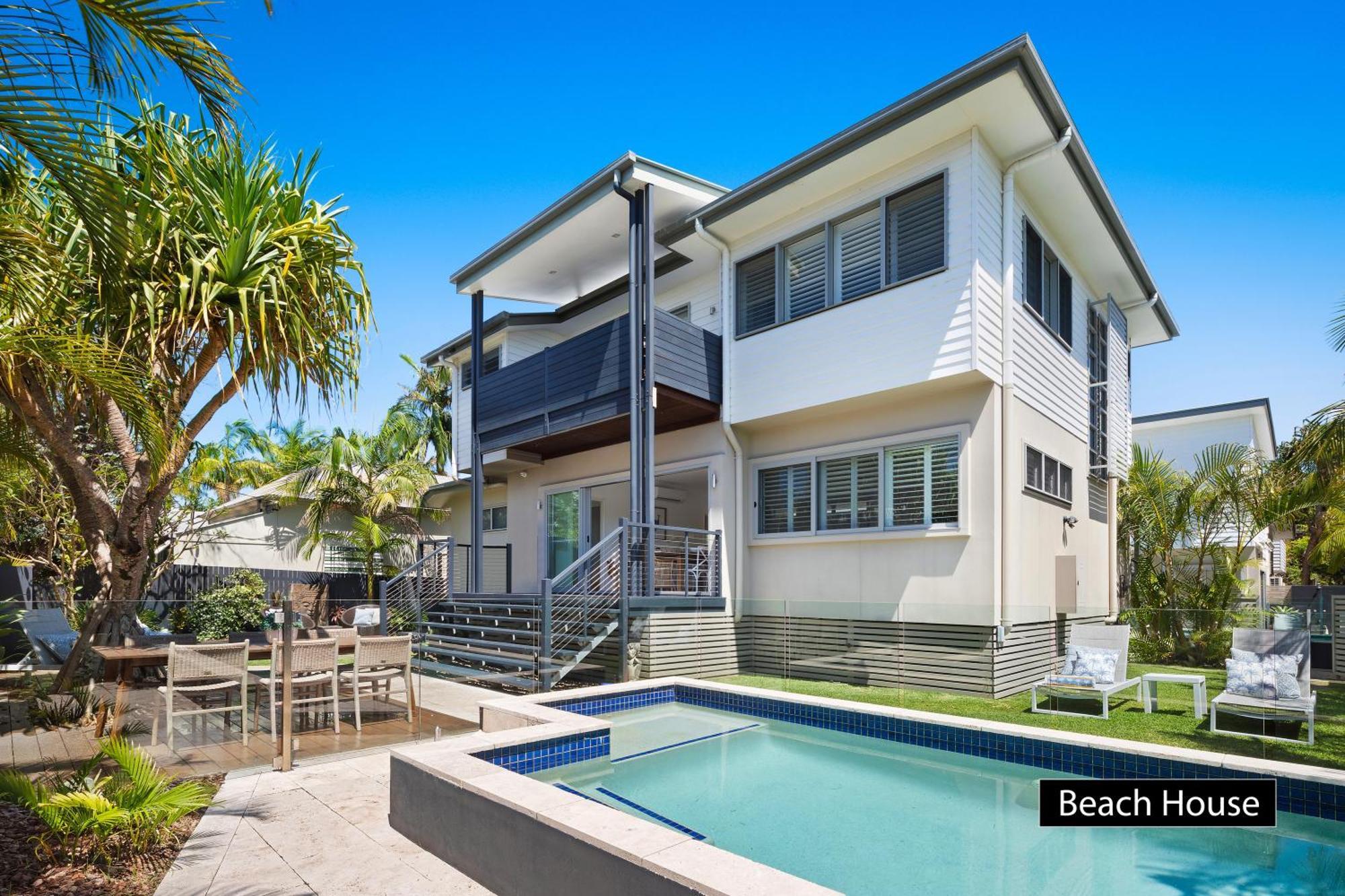 Aloha Byron Bay Hotel Exterior photo