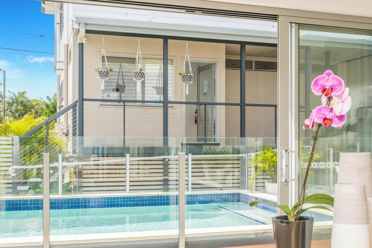 Aloha Byron Bay Hotel Exterior photo